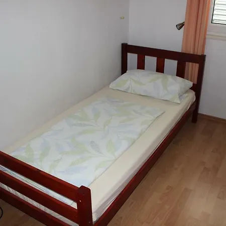 Zecevo Rtic 17129d Apartment Rogoznica (Sibenik-Knin)