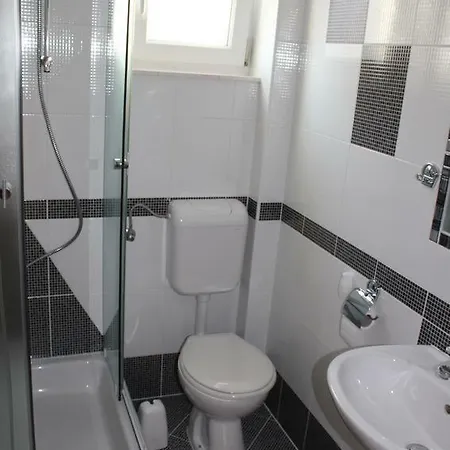 Apartment Zecevo Rtic 17129d